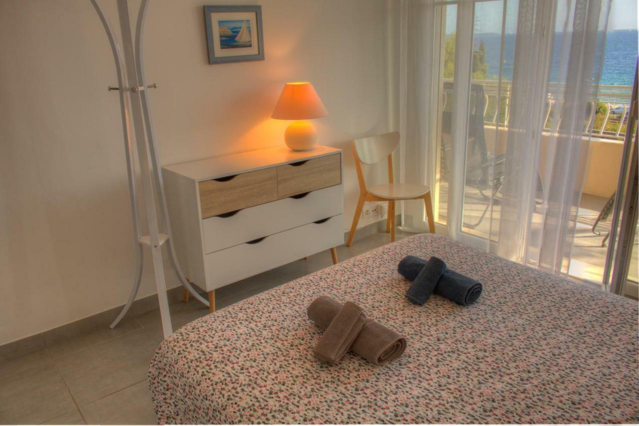 Beau 2 Pieces 3 Etoiles Vue Mer Garage Prive 150M Plages Wifi Кан Екстериор снимка